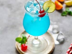 Blue Lagoon Mojito