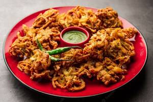 Kanda Bhaji [Onion Pakoda]