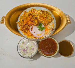 Bombay Chicken Dum Biryani 