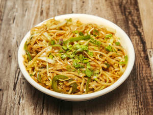 Vegetable Hakka Noodles
