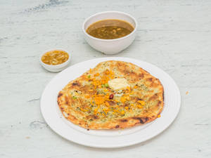Aloo Pyaz Kulcha