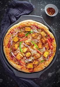 Paneer Tikka Pizza