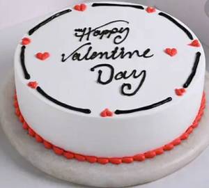 Vanilla valentine day cake