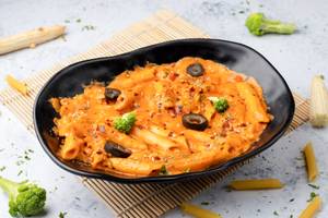 Penne Pink Sauce Pasta