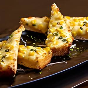 Sweet Corn & Chilli Cheesy Italian Toast 