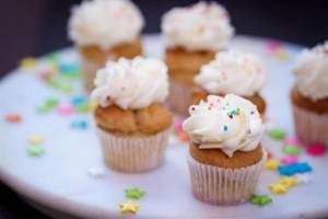 Vanilla Cupcake (big)