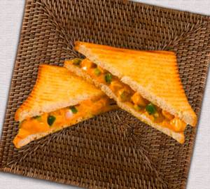 Paneer with Onion and Capcicum Grilled Sandwich