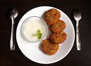 Sabudana  Wada With Curd