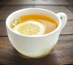 Hot lemon tea