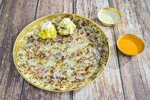 Benne Onion Masala Uttapam