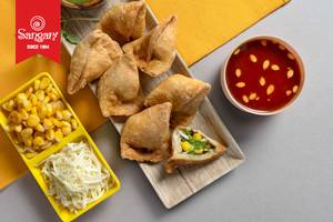 Palak Corn Cheese Samosa 2 Nos