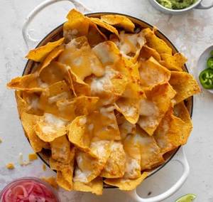 Cheesy Nachos