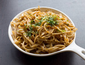 Veg Hakka Noodles