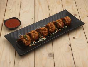 Butter Chicken Fried Momos