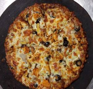 Barbeque Chicken Pizza [Sweet Smoky American Sauce}
