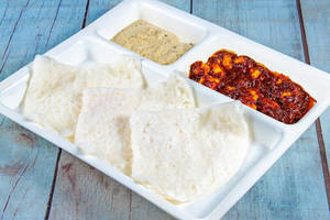Neer Dosa 3 Nos With Paneer Ghee Roast