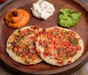 Onion Tomato Uttapam - 2 Pcs