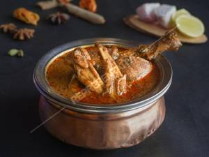 Gavathi Chicken Handi