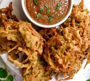 Onion pakoda