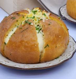 Korean Garlic Cheese Bun