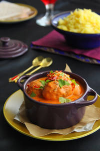 Dum Aloo Kashmiri