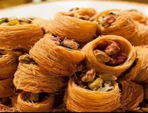 Oshe Bulbul Pista Kunafa