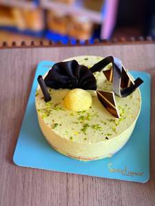 Rasmalai Cake