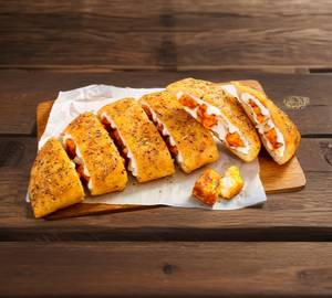 Paneer Tikka Stuffed Garlic Bread