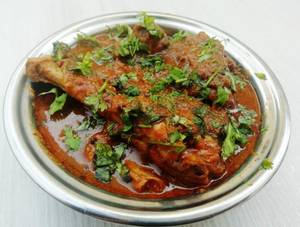 Gavran chicken curry
