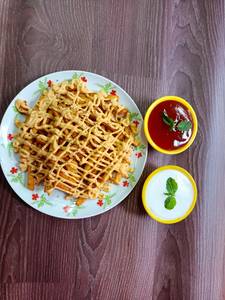 Cheesy Masala Fries