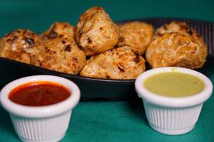 Paneer Afghani Momos