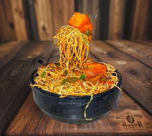 Spicy Chilli Garlic Noodles