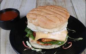 Paneer Maharaja Burger