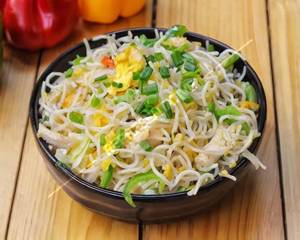 Chiken Hakka Noodles
