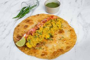 Egg Roll With Potato Masala