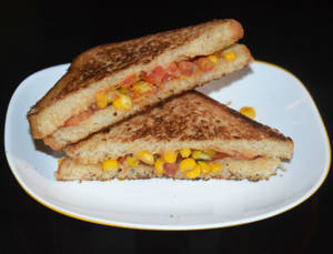 Mushroom And Corn Sandwich