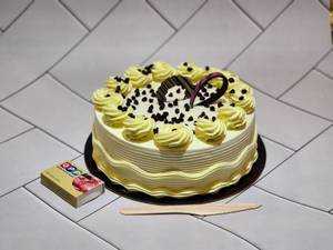 Choco Vanilla Cake(half Kg)