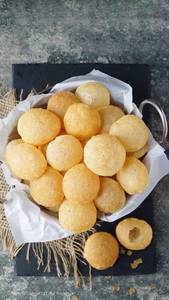 Dry Puri Regular Approx (40 Pcs,)