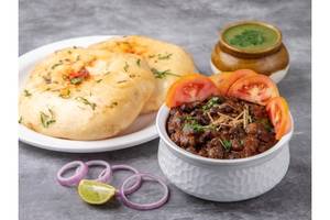 Kulche Chole