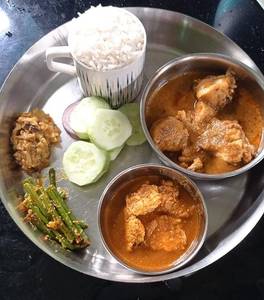 Chicken Thali