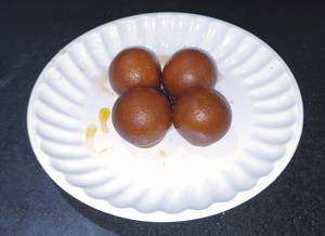 Gulab Jamun (250 gms)