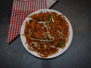 Veg Hakka Noodles