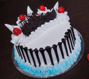 Royal Black Forest Cake (500 Grams)