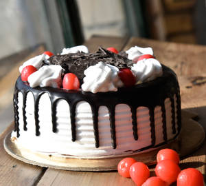 Black Forest Classic Cakes