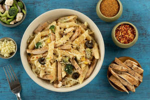 Cheese Burst Chicken Pasta