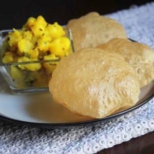 Poori (2 Pcs)