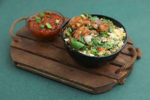 Chilli Paneer + Veg Fried Rice (650ml) Bowl Combo [Veg Fried Rice]