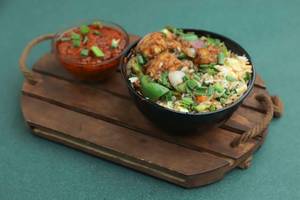 Paneer Chilly (5 Pcs) + Veg Fried Rice Combo [Veg Fried Rice]