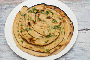 Lachedar Paratha