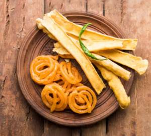 Fafda (250 Gms ) + Jalebi (ghee) (100 Gms)